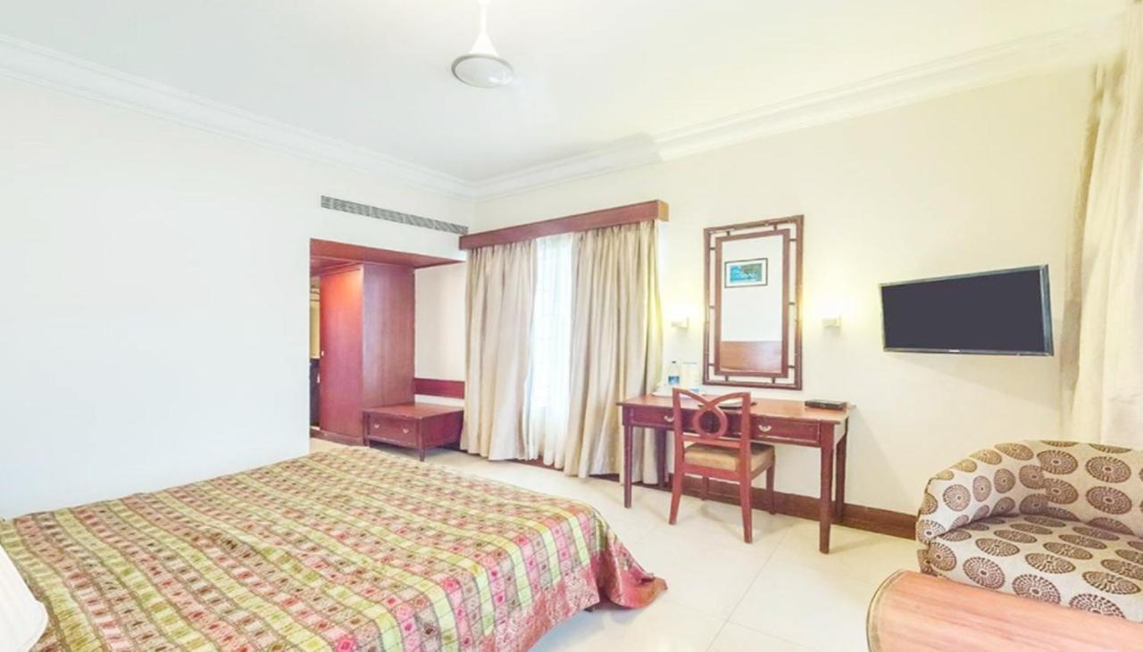 Rns Residency Sea View Otel Māvalli Dış mekan fotoğraf
