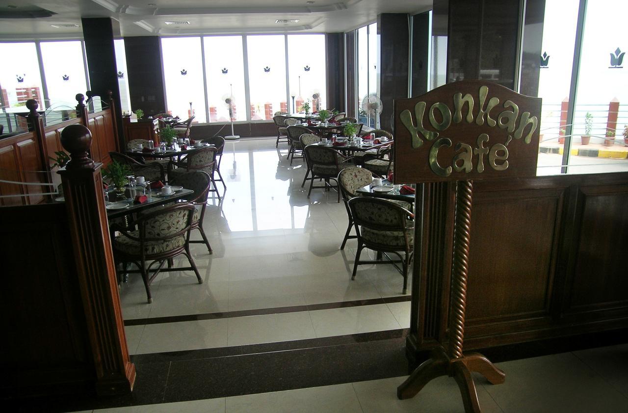 Rns Residency Sea View Otel Māvalli Dış mekan fotoğraf