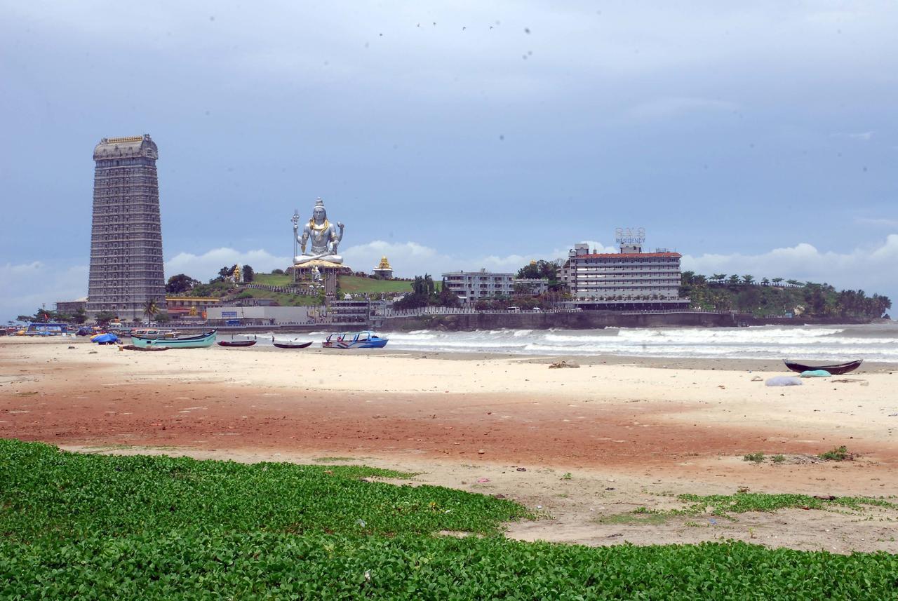 Rns Residency Sea View Otel Māvalli Dış mekan fotoğraf